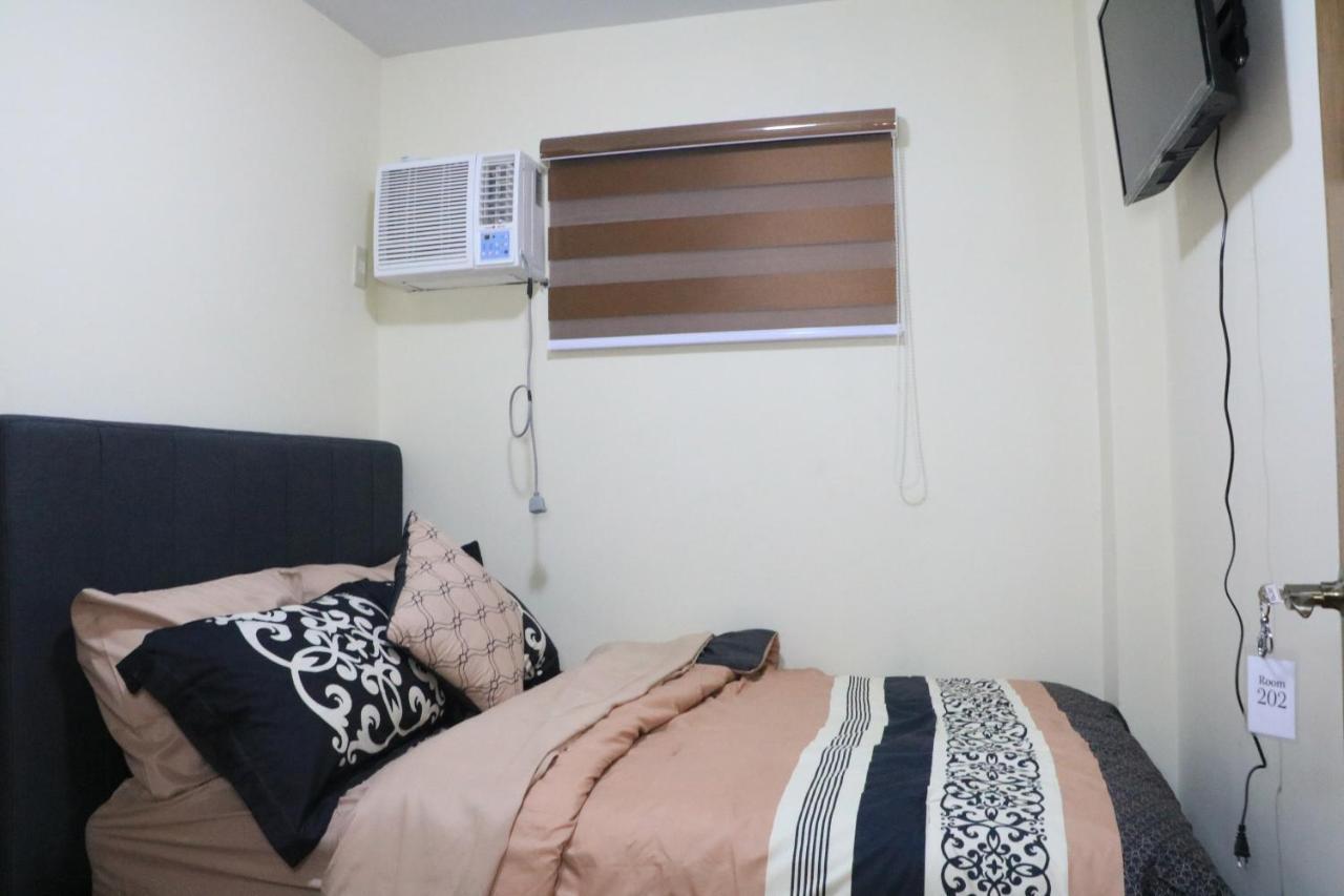 Anicia Guesthouse Rooms Paranaque City Exterior foto